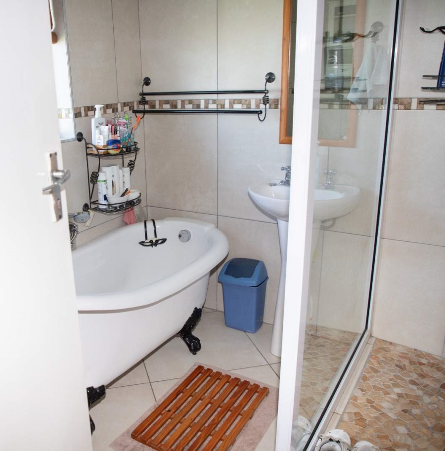 3 Bedroom Property for Sale in Heilbron Free State